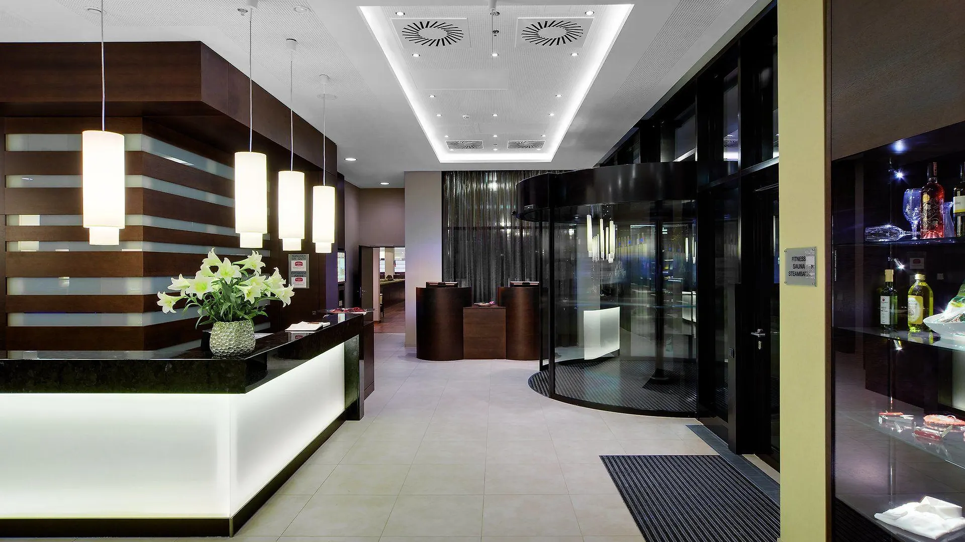 Residence Inn By Marriott Munich City East Hotel